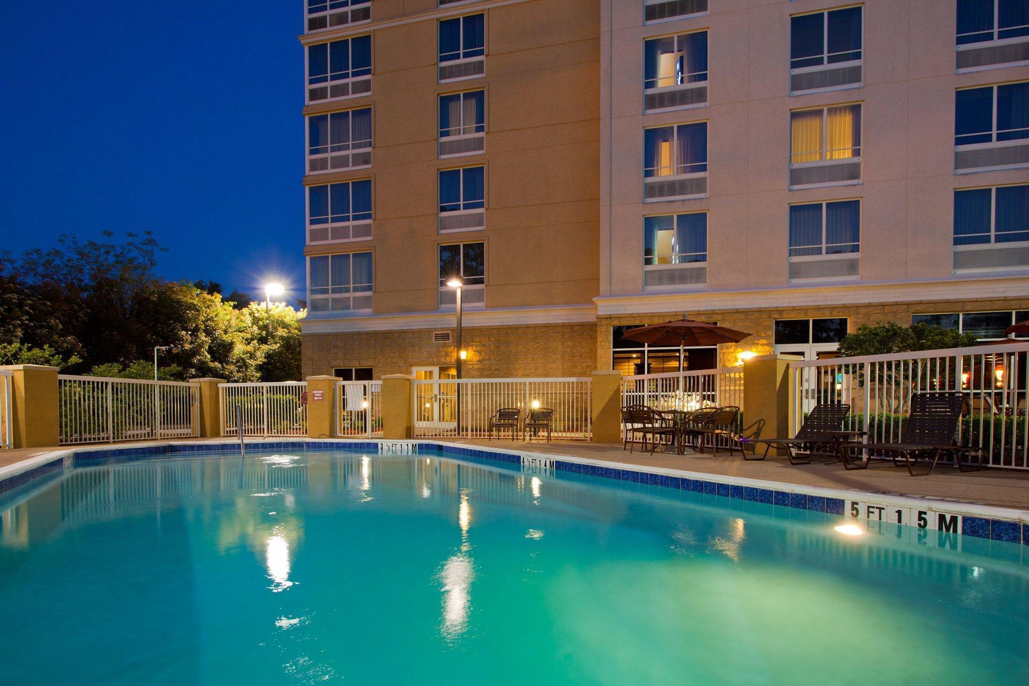Holiday Inn Hotel & Suites Tallahassee Conference Center North By Ihg Exterior foto